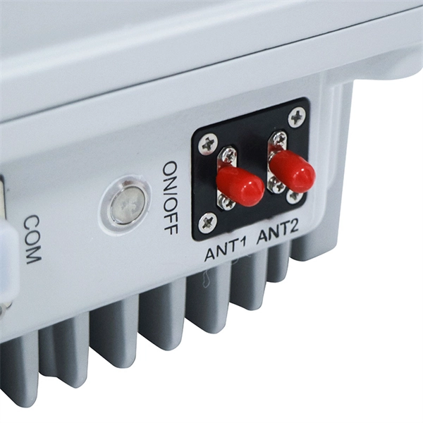 How to connect a fiber optic splitter with a cable 